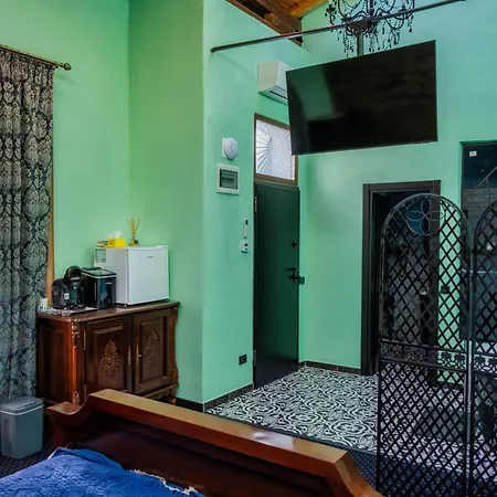 Готель Jmr Royal -luxury & Private Sauna