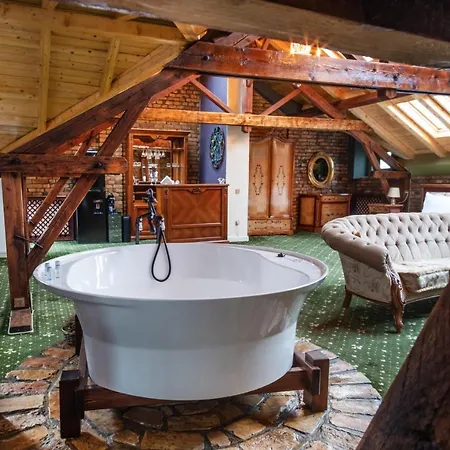 Готель Jmr Royal -luxury & Private Sauna Констанца