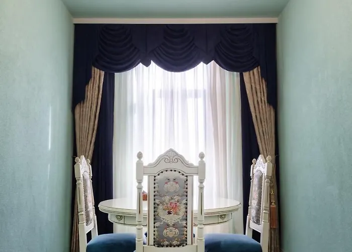 Hotel Jmr Royal -luxury & Private Sauna 4*