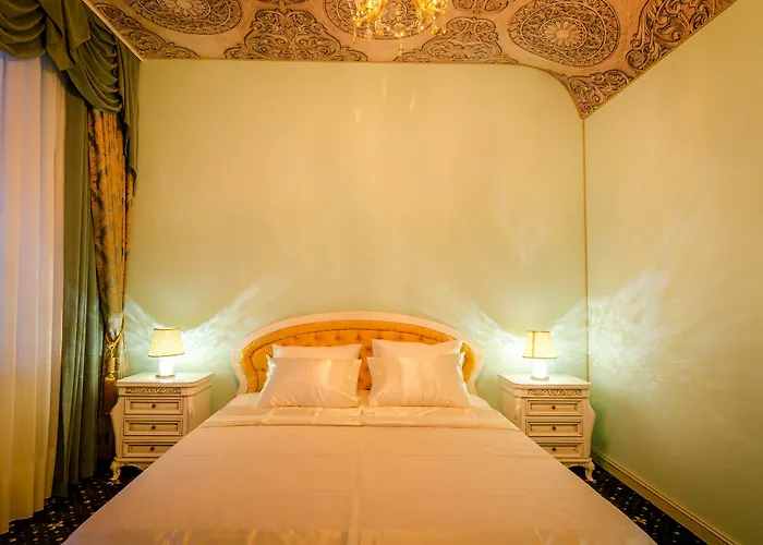 Hotel Jmr Royal -luxury & Private Sauna 4*