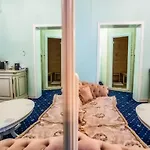Отель Jmr Royal -luxury & Private Sauna Констанца