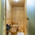 Jmr Royal -luxury & Private Sauna Отель 4*