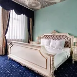 Отель Jmr Royal -luxury & Private Sauna 4*