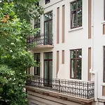 Отель Jmr Royal -luxury & Private Sauna 4*
