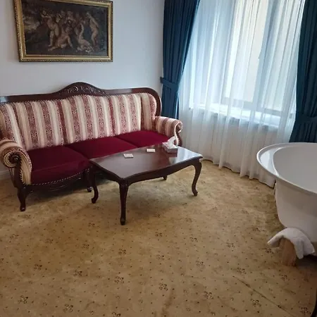 Jmr Royal -luxury & Private Sauna Отель 4*