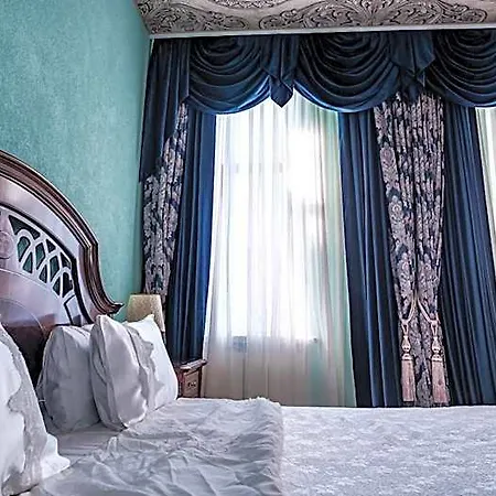 Hotel Jmr Royal -luxury & Private Sauna 4*