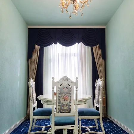 Отель Jmr Royal -luxury & Private Sauna 4*