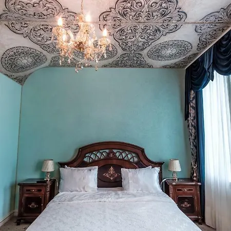 Jmr Royal -luxury & Private Sauna Hotel 4*