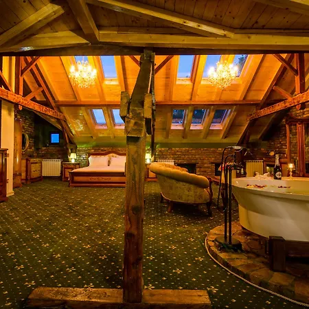Отель Jmr Royal -luxury & Private Sauna