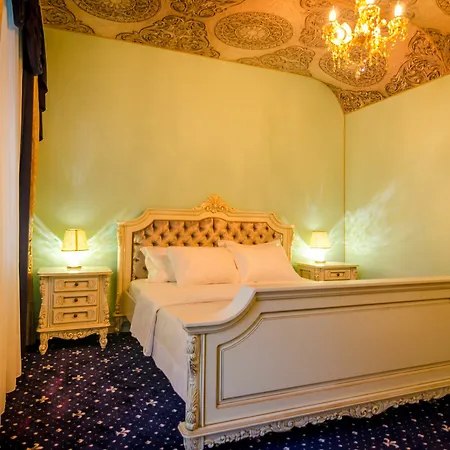 Jmr Royal -luxury & Private Sauna Отель