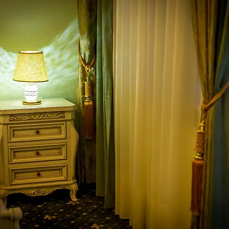 Отель Jmr Royal -luxury & Private Sauna