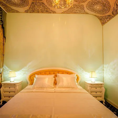 Отель Jmr Royal -luxury & Private Sauna 4*