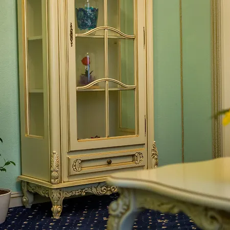 Jmr Royal -luxury & Private Sauna Отель 4*