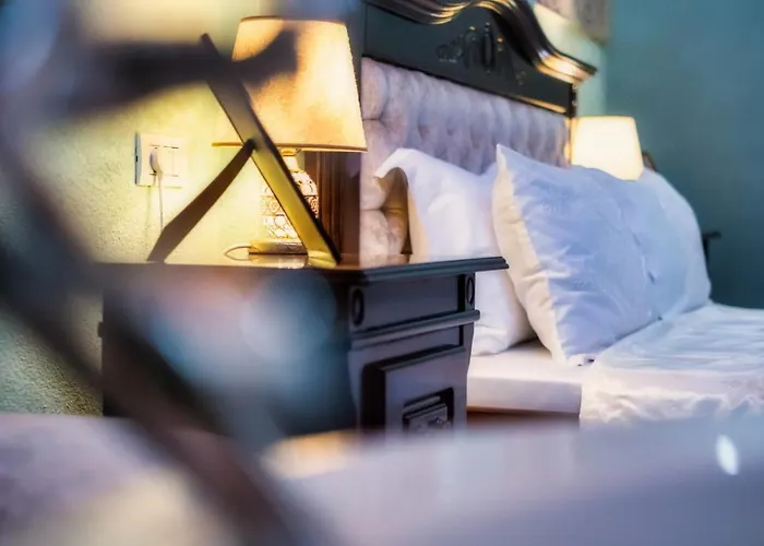 Jmr Royal -luxury & Private Sauna Hotell 4*