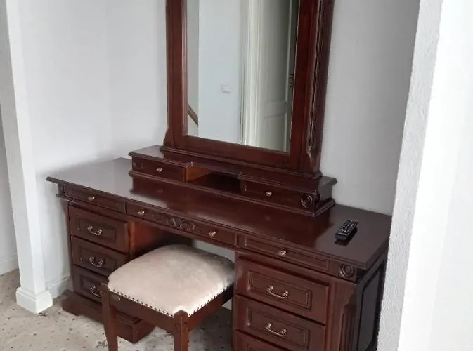 Hotell Jmr Royal -luxury & Private Sauna 4*