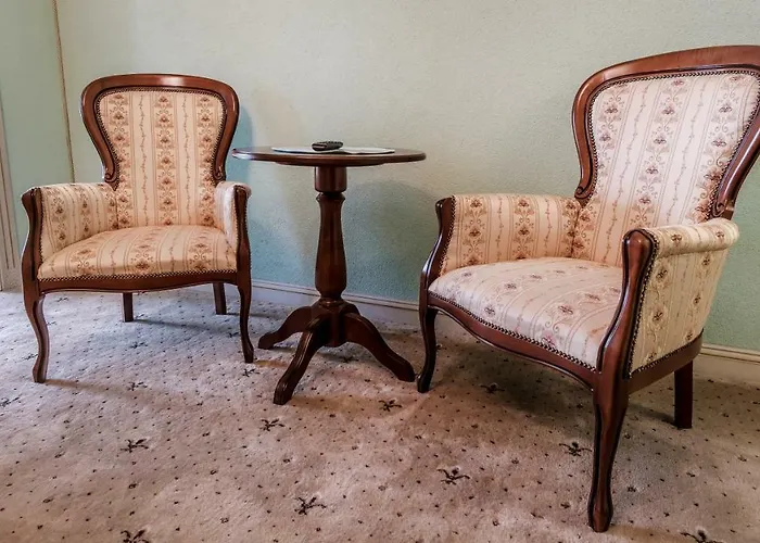 Jmr Royal -luxury & Private Sauna Hotell