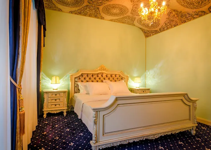 Jmr Royal -luxury & Private Sauna Hotell